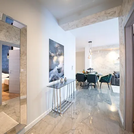 Apartamento D-palace-lux